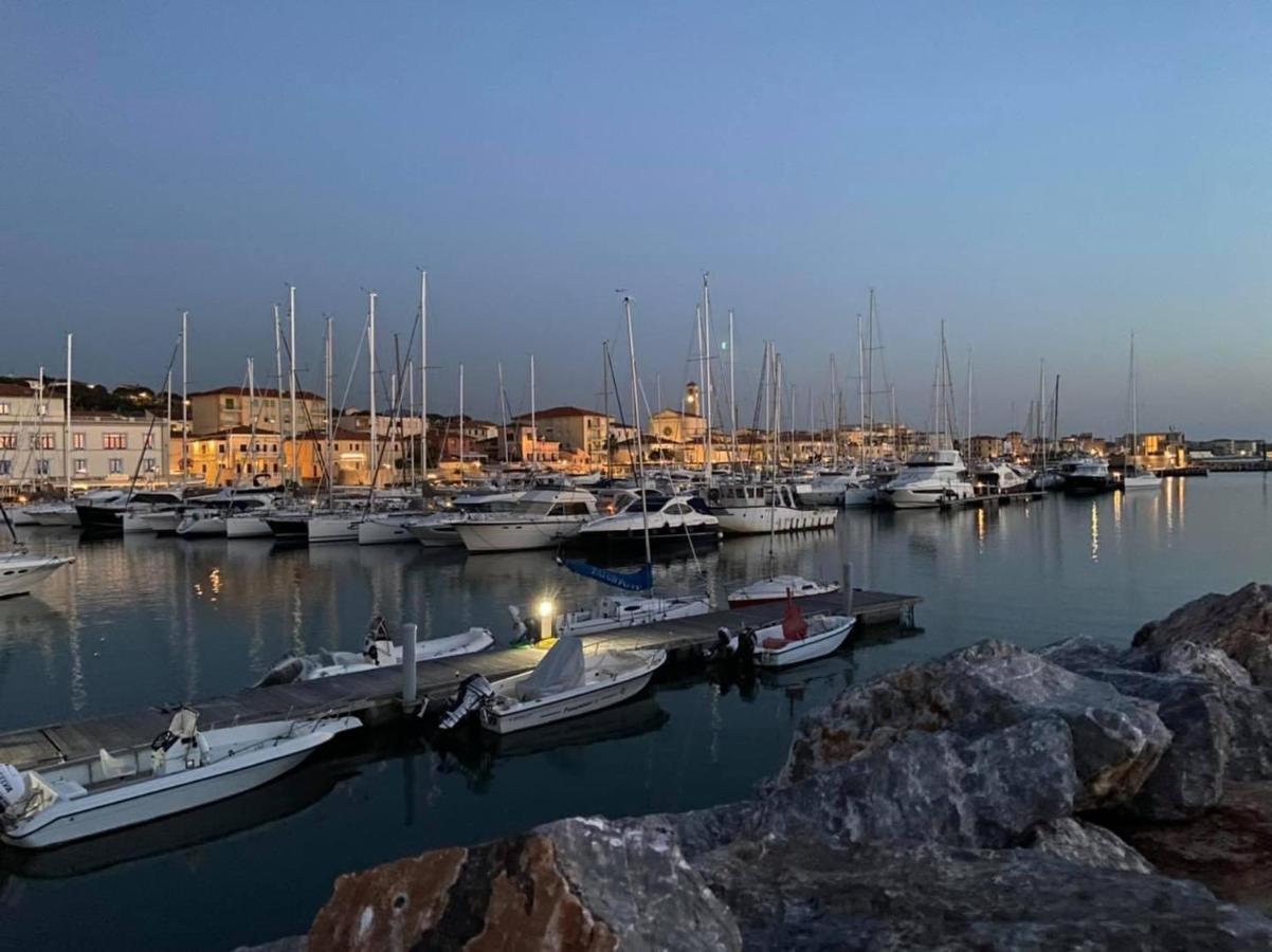 Valeria San Vincenzo Apartment ภายนอก รูปภาพ