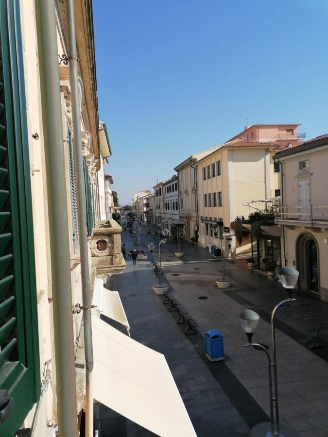 Valeria San Vincenzo Apartment ภายนอก รูปภาพ